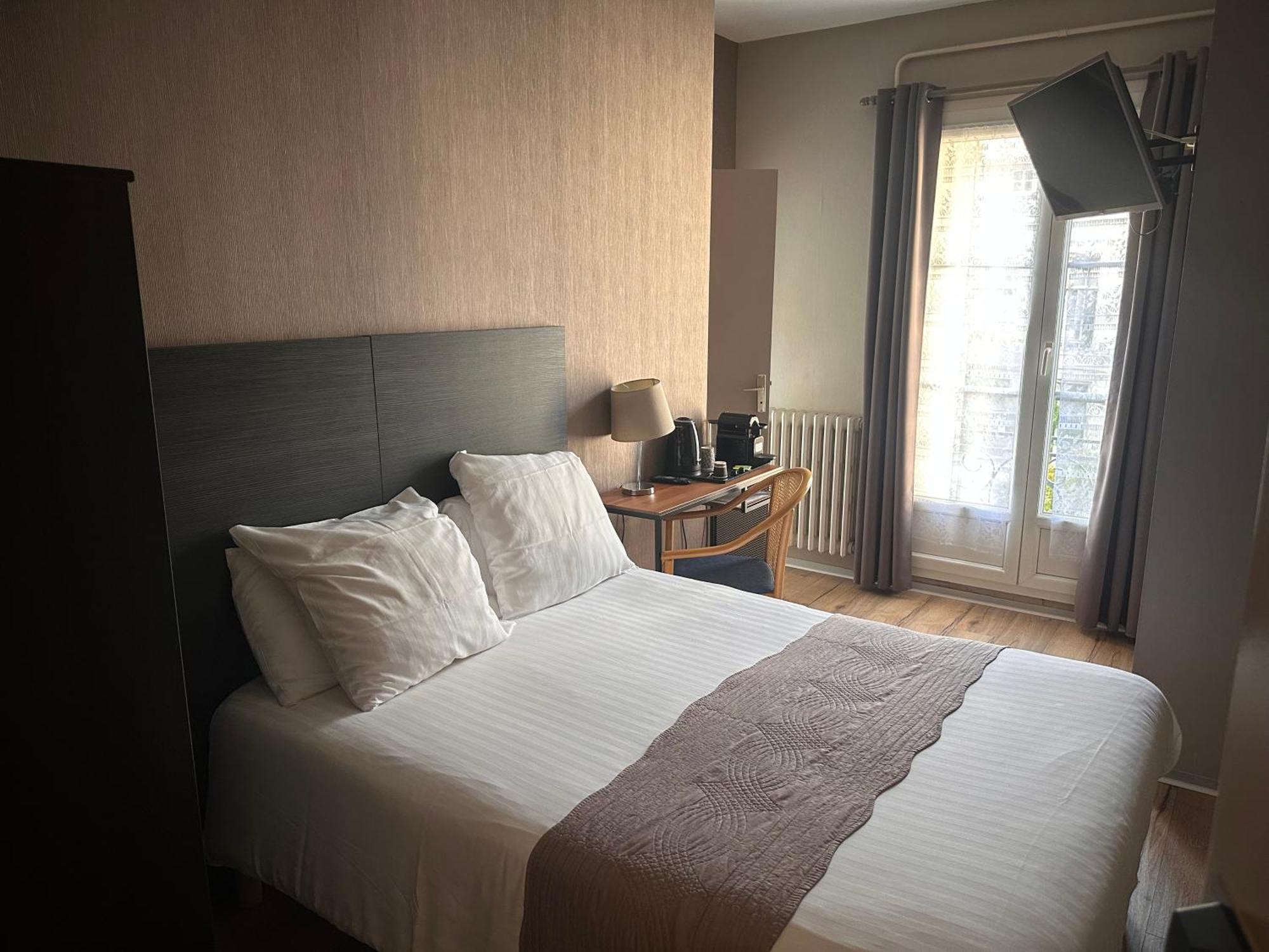 Hotel Berthelot Тур Екстериор снимка